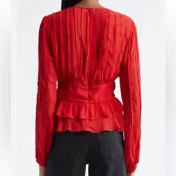 Farm Rio Red Pleated Peplum Shell Peplum Blouse Size L Long Sleeve Night Out EUC - Picture 5 of 13